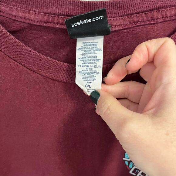 Men’s Santa Cruz, aquatic shirt, size large - Picture 5 of 5